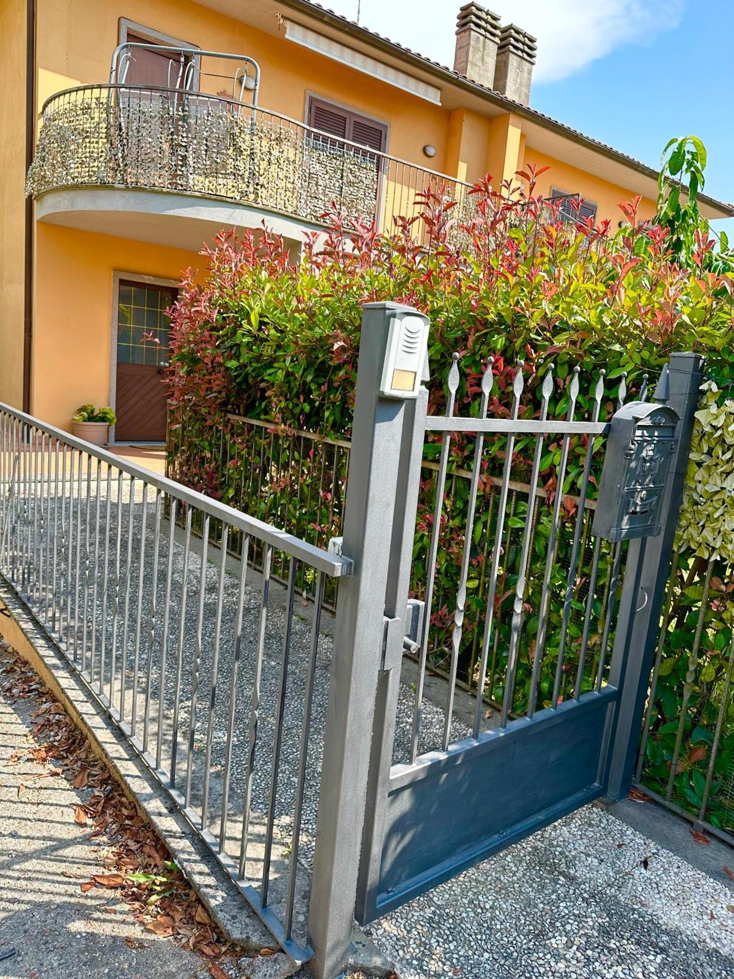 Apartament La Casa Di Maurizio Montefiascone Zewnętrze zdjęcie